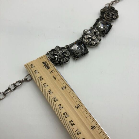 Vintage VCLM Women's Statement Necklace Fleur De Lys Rhinestones Silvertone - Picture 9 of 11